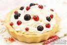 Cream fruit pie