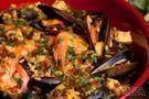 Paella carioca de frutos do mar