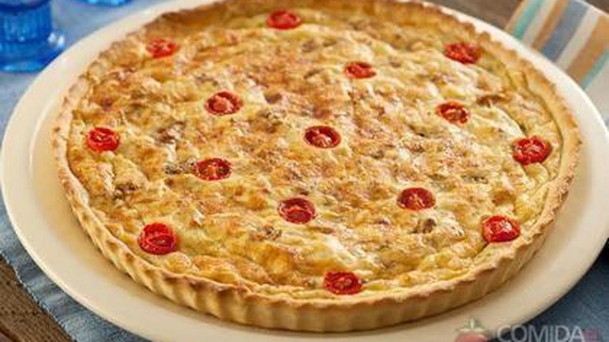 Receita de Quiche de atum, alho poró e tomate Comida e Receitas