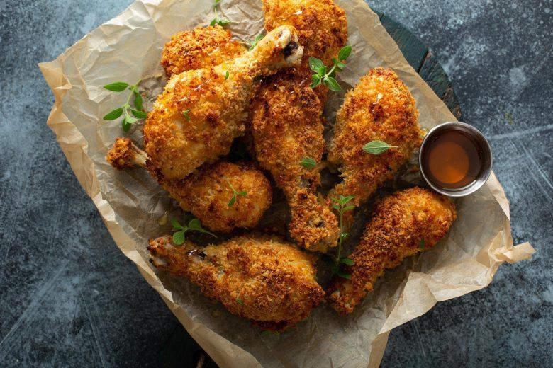 Frango assado empanado