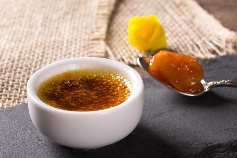 Creme brulée com gelatina