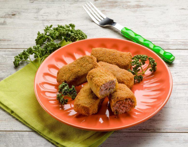 Croquete de chuchu com presunto