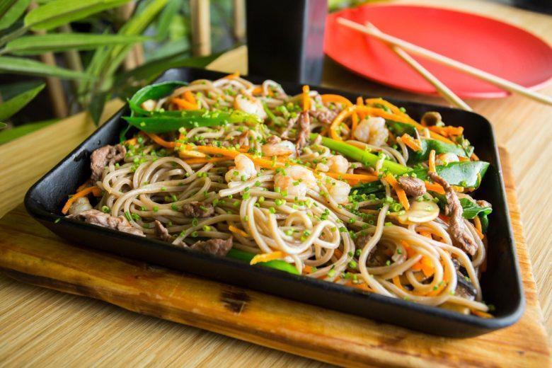 Yakisoba de filé mignon