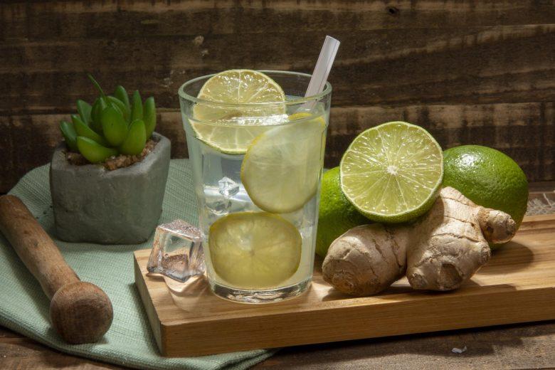 Caipirinha de limão