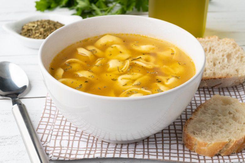 Sopa de capelete