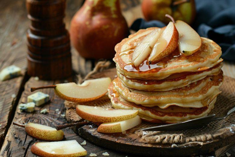 Panqueca com iogurte, maçãs picadas e mel