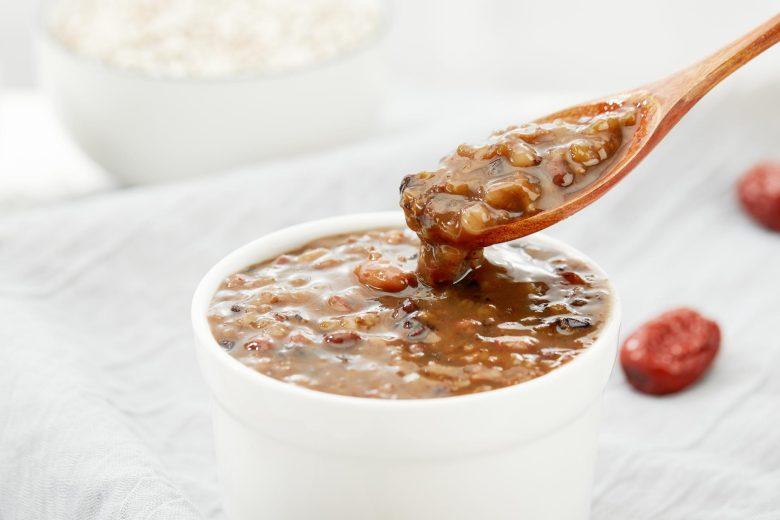 Sopa fácil de feijão com bacon