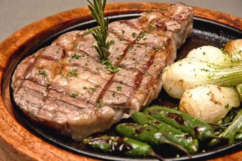 Bifes suíços