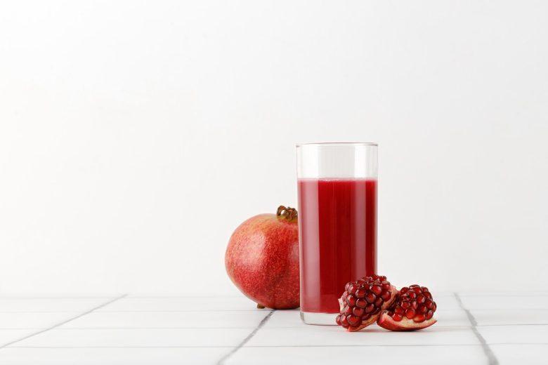 Suco de melão com romã