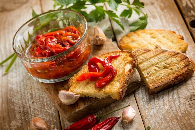 Conserva de pimenta na cachaça