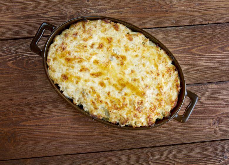 Bacalhau desfiado com nata
