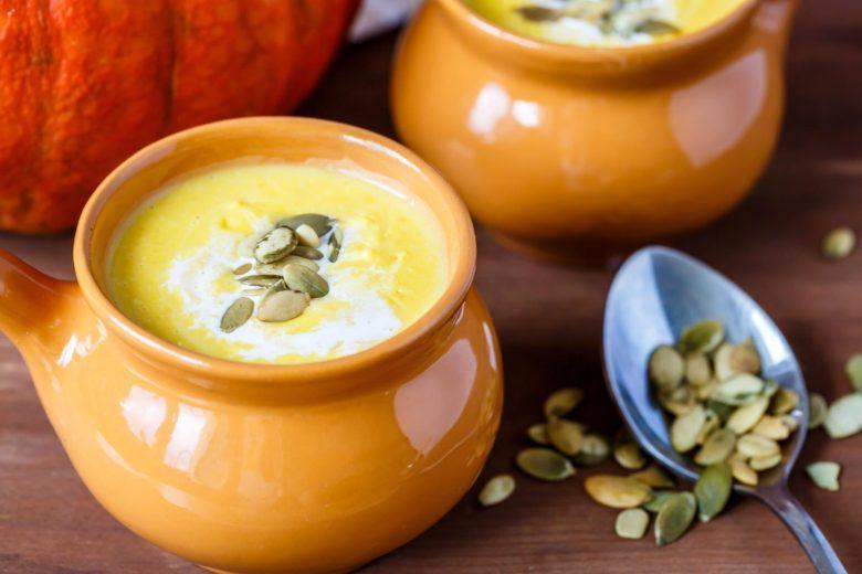 Sopa de abóbora com requeijão