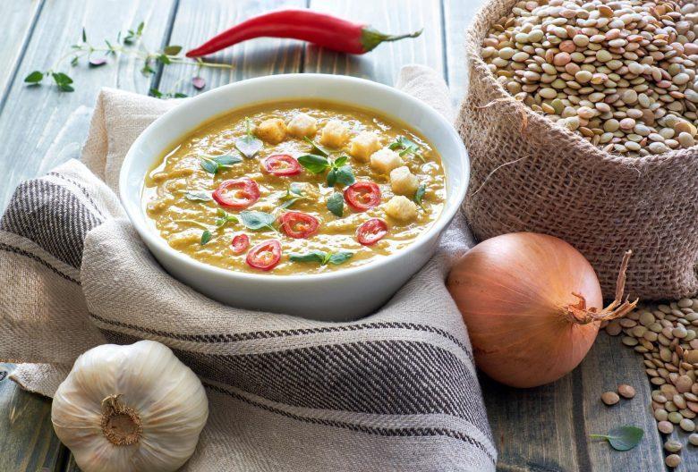 Sopa deliciosa de lentilha