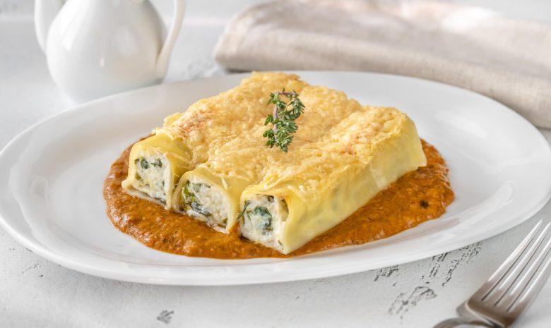Canelone com ricota e espinafre