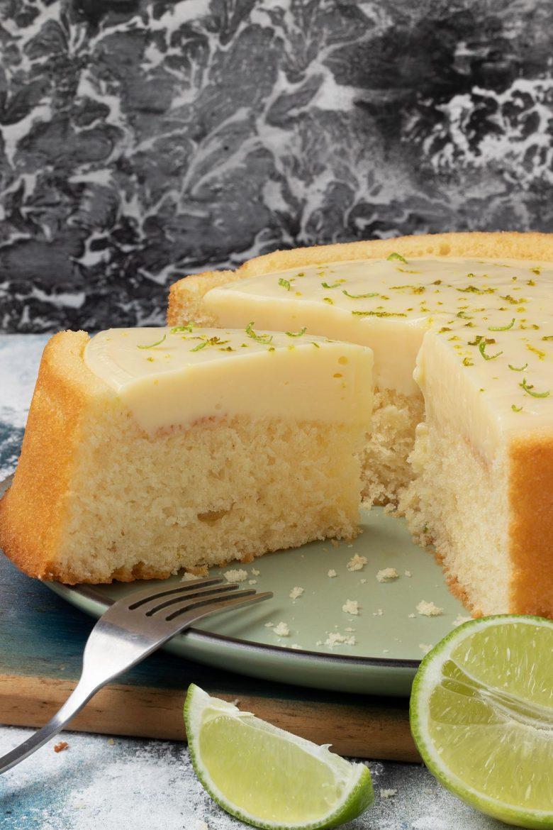 Bolo mousse de limão