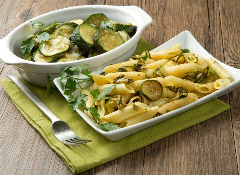 Penne com abobrinha