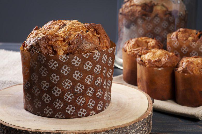 Panetone milanês