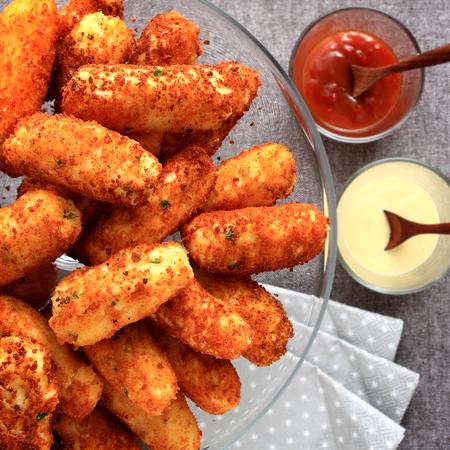 Bolinho de batata com parmesão