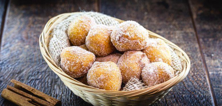 Bolinho de chuva recheado