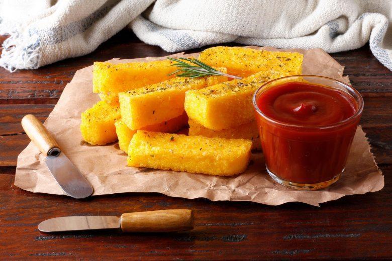 Polenta frita com alecrim