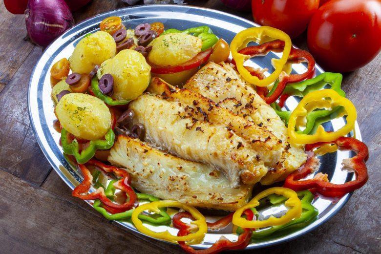 Bacalhau ao forno com pimentão