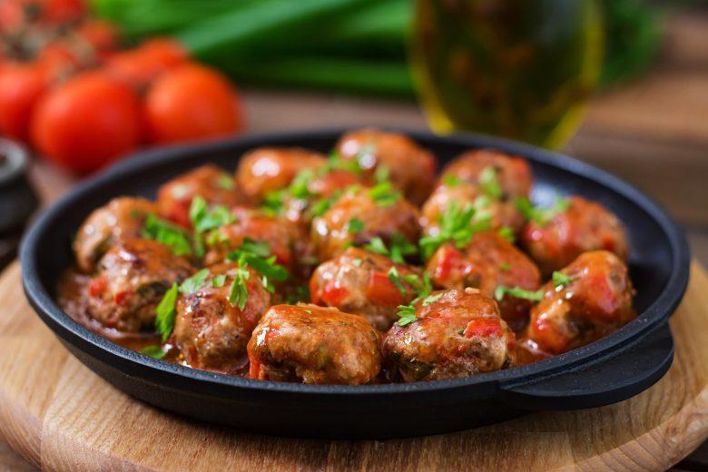 Almôndegas ao molho picante