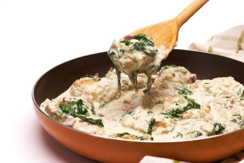 Almôndega ao molho de creme de leite