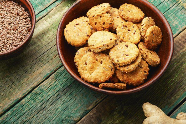 Biscoito frito de gengibre