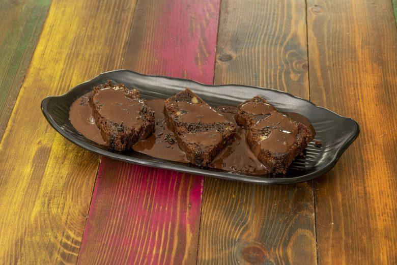 Bolo de chocolate úmido