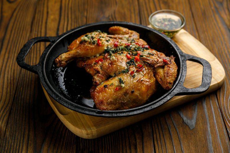 Frango com ervas e cerveja