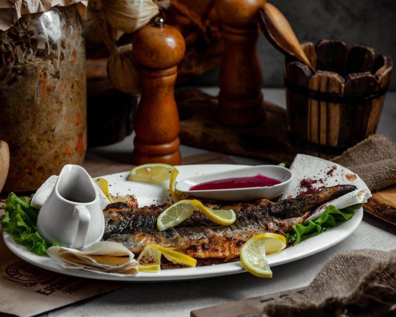 Peixe assado à portuguesa