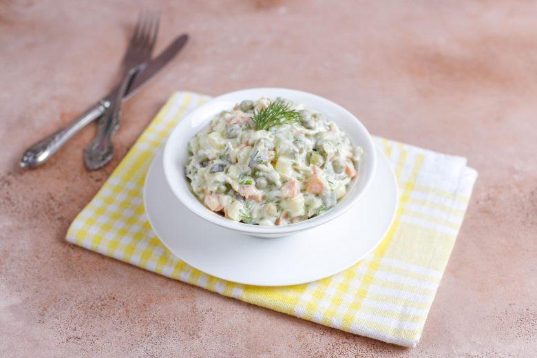 Salada especial com maionese