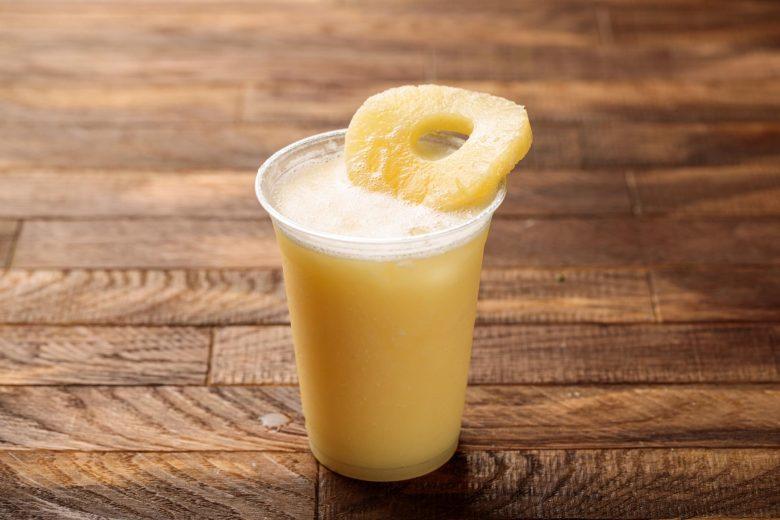 Suco de abacaxi oriental