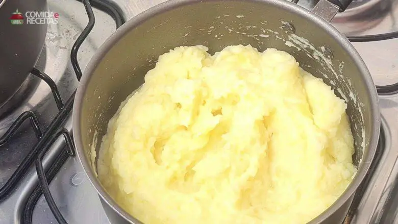 Purê de batata com queijo