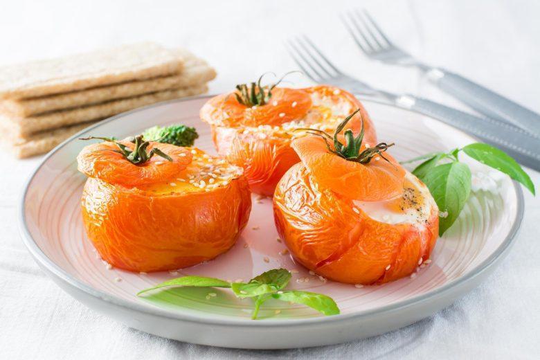 Tomate recheado com ricota