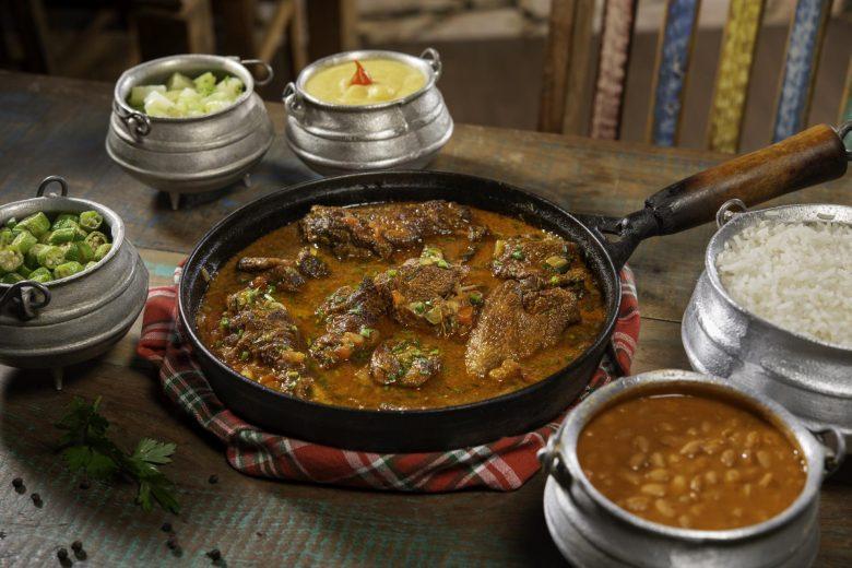 Frango suculento com molho