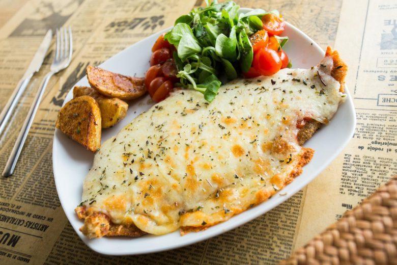 Peixe à parmegiana