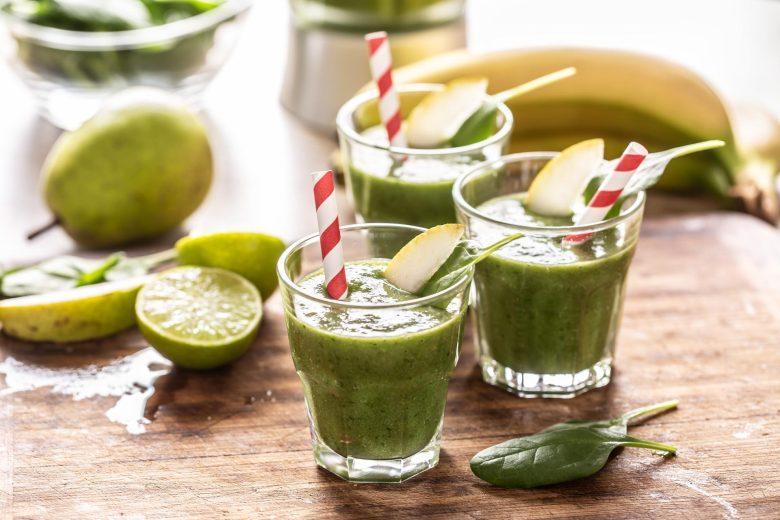 Suco de couve com pera