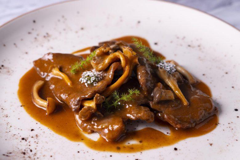 Filé mignon com molho shitake