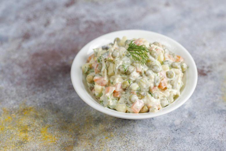 Salada russa à nova moda