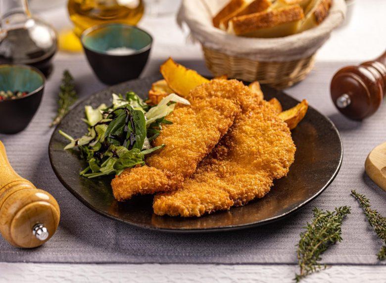 Bife de galinha à milanesa