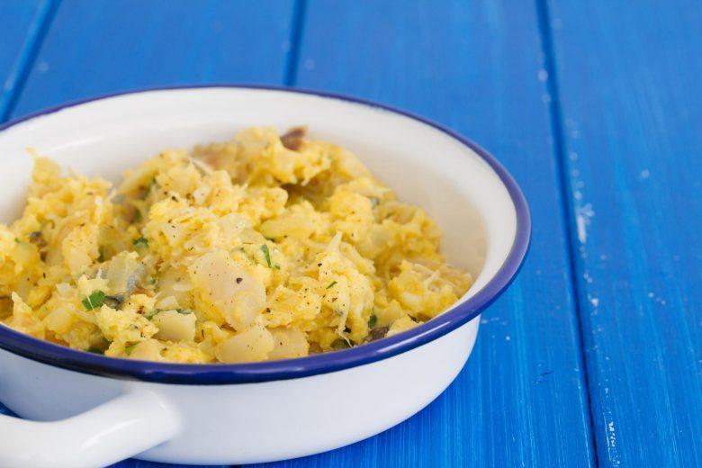 Bacalhau mexido com ovos
