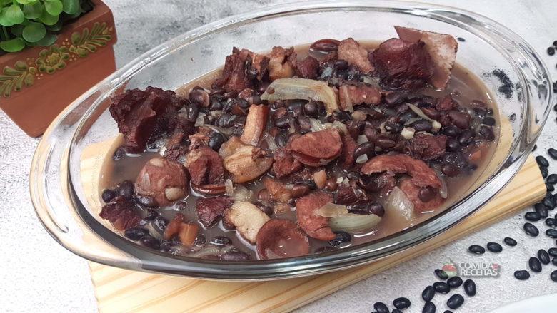 Feijoada mineira