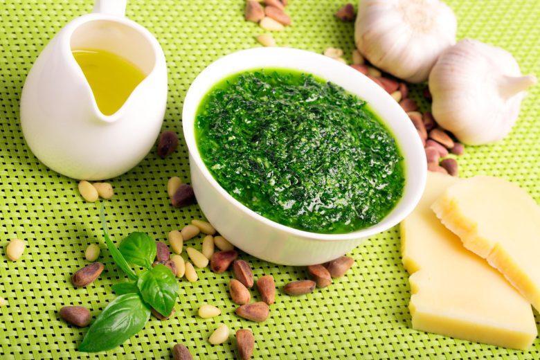 Pesto de manjericão