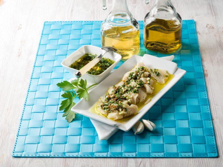Bacalhau marinado com pesto de coentro
