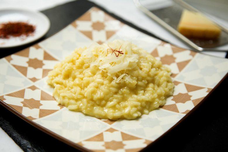 Risoto de açafrão e palmito
