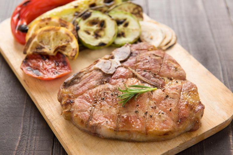 Bisteca de porco ao mel