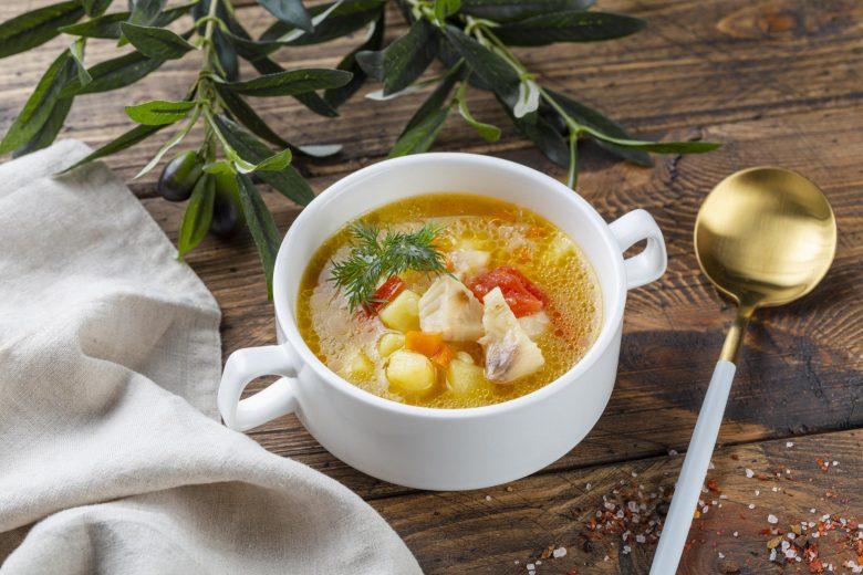 Sopa de bacalhau com legumes
