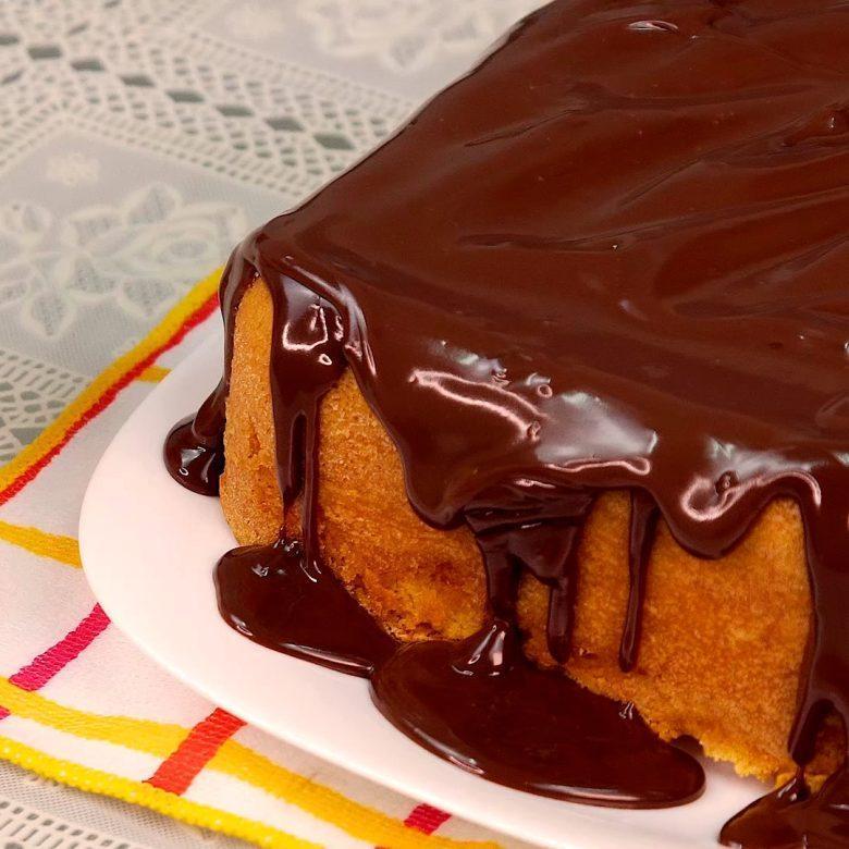Bolo de cenoura de liquidificador