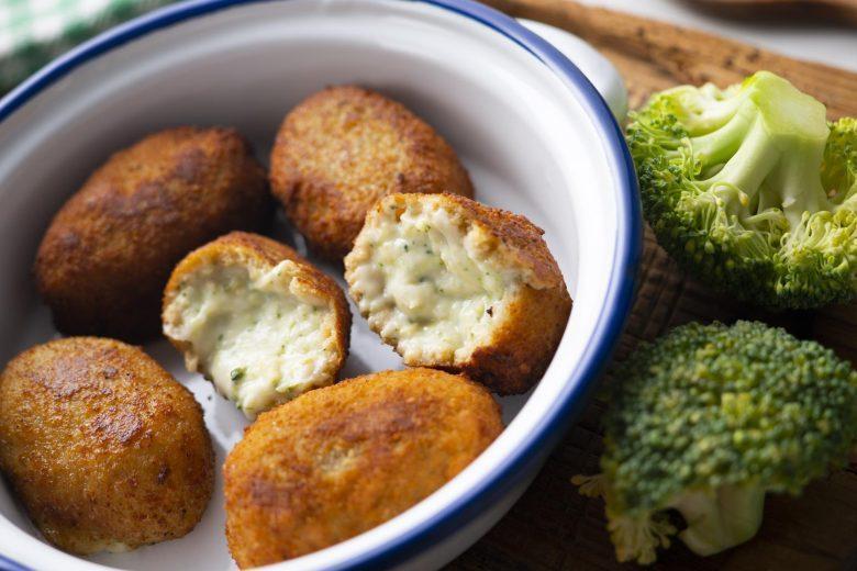 Croquete de ricota com brócolis